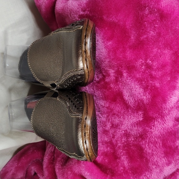 Rieker's Anti-stress Shoes - Picture 6 of 7